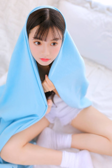 掀美女裙子游戏